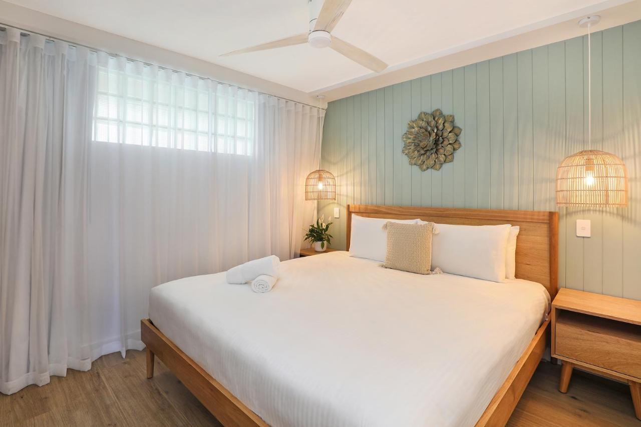 Grand Palais Boolarong Beachside Apartments Alexandra Headland Bagian luar foto