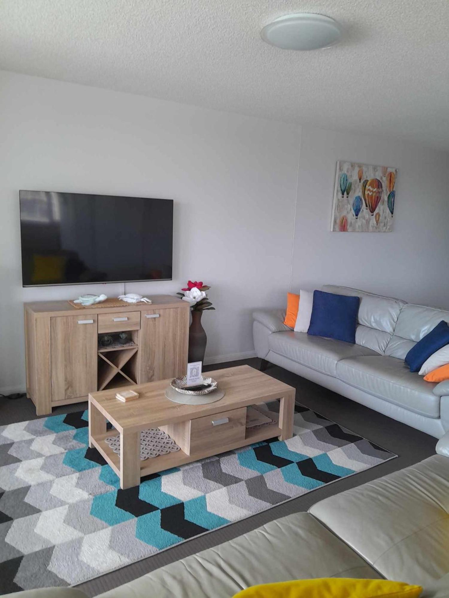 Grand Palais Boolarong Beachside Apartments Alexandra Headland Bagian luar foto