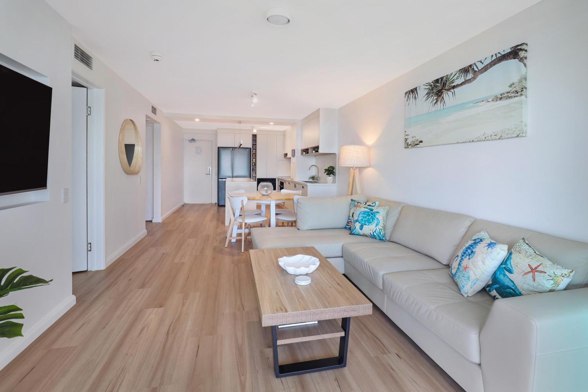 Grand Palais Boolarong Beachside Apartments Alexandra Headland Bagian luar foto