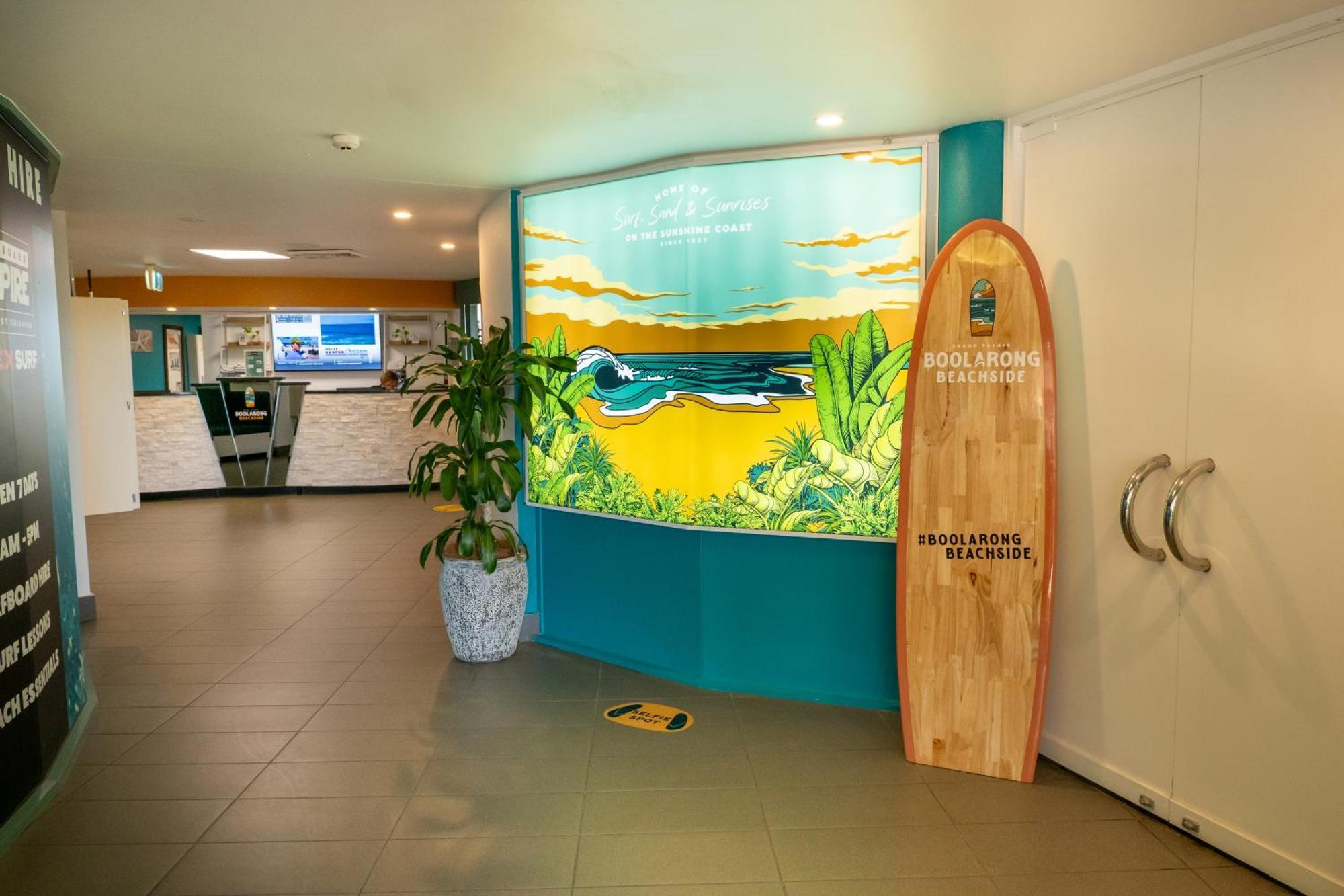 Grand Palais Boolarong Beachside Apartments Alexandra Headland Bagian luar foto