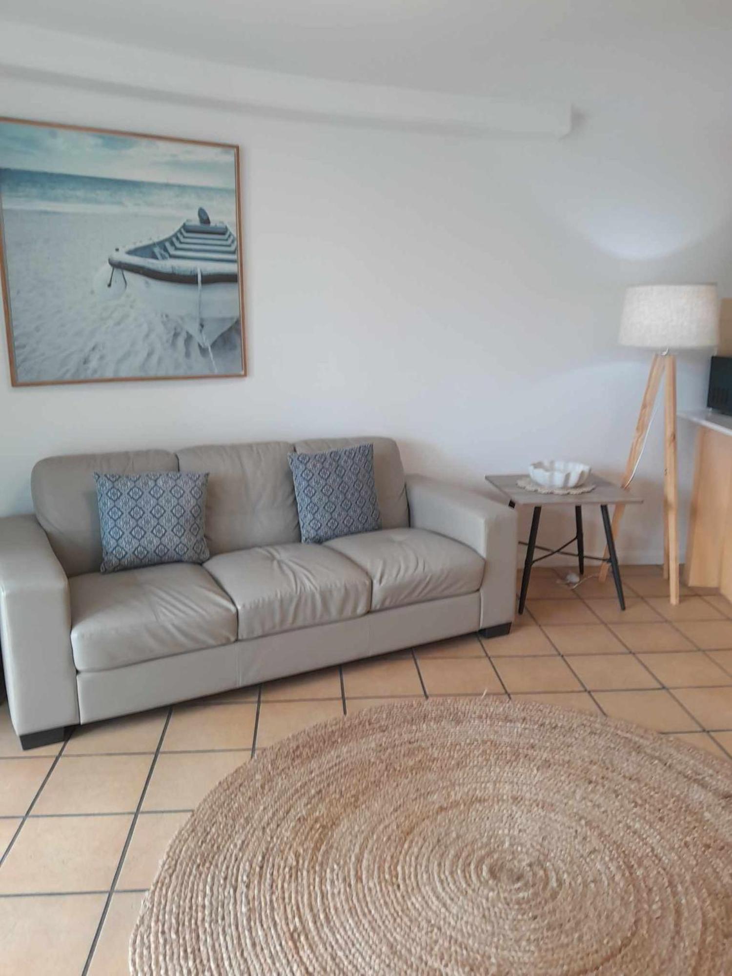 Grand Palais Boolarong Beachside Apartments Alexandra Headland Bagian luar foto