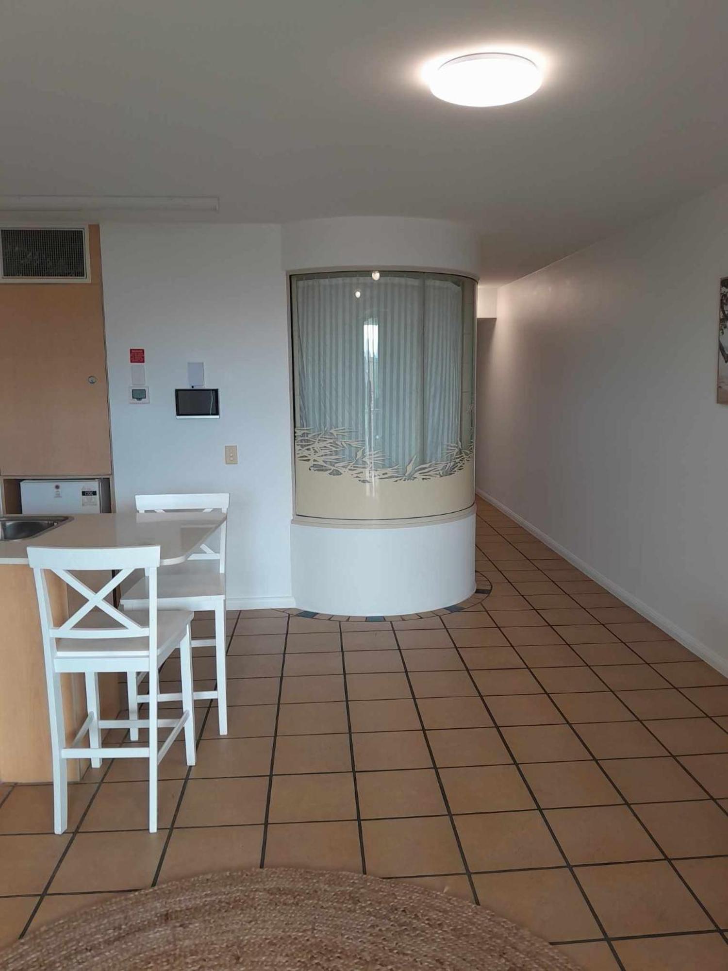 Grand Palais Boolarong Beachside Apartments Alexandra Headland Bagian luar foto